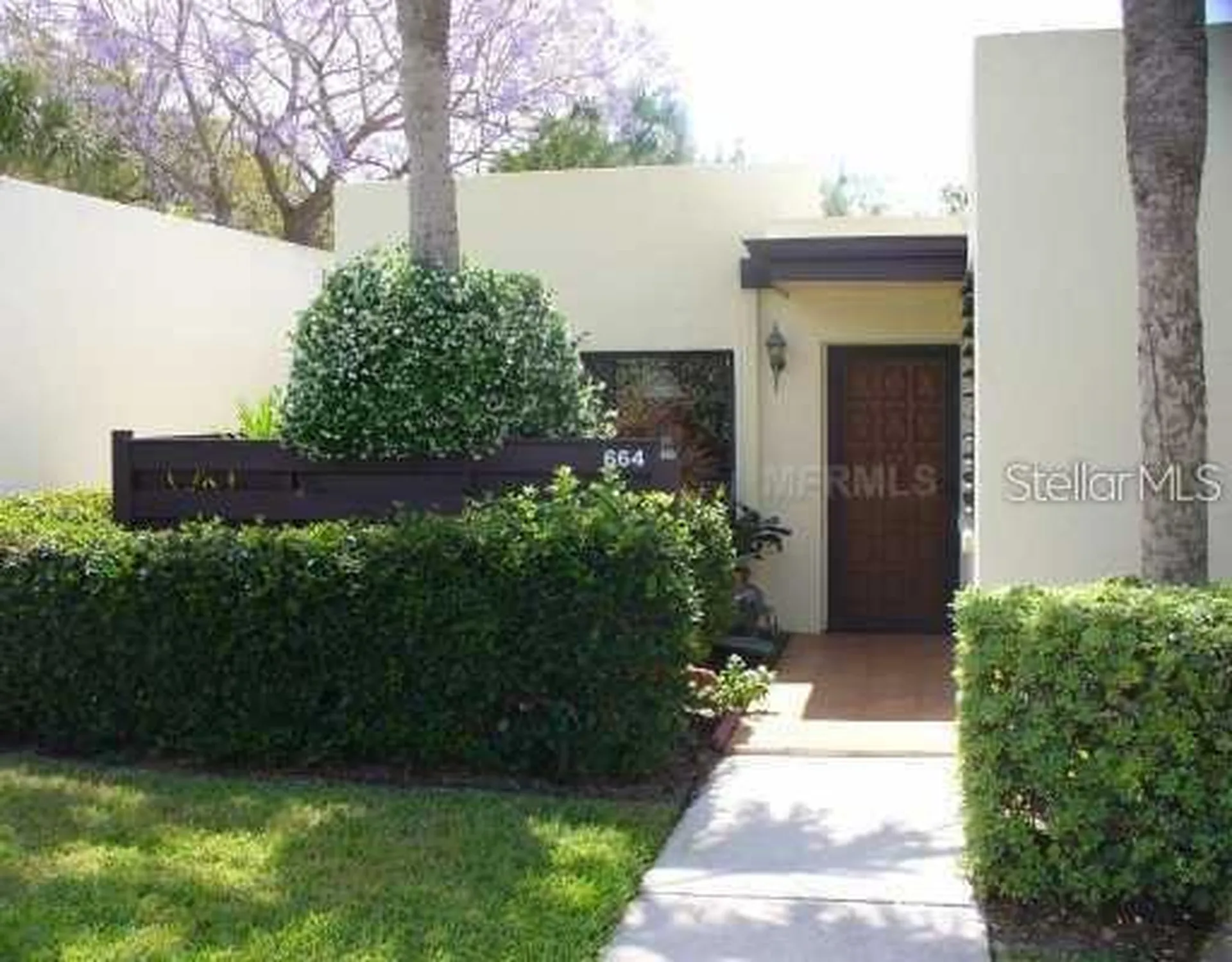 664 Woodlawn Drive Bradenton FL 34210