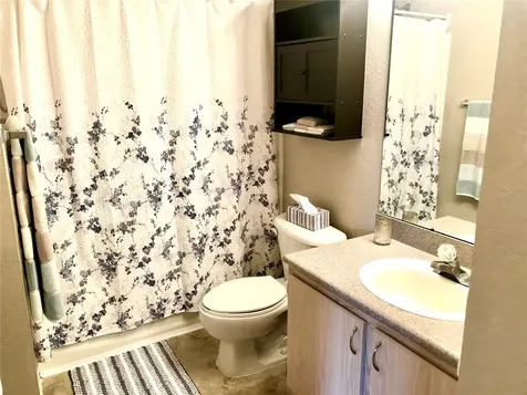 8827 Manor Loop Bradenton FL 34202