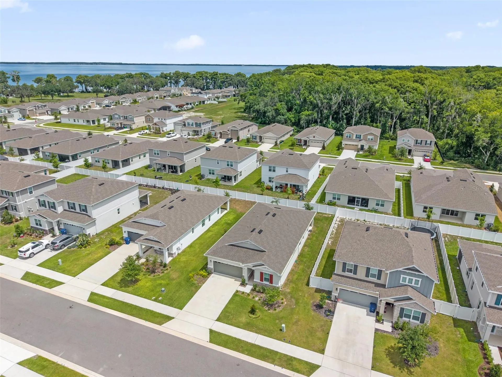3998 Bannock Avenue Tavares FL 32778