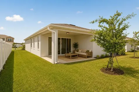 3998 Bannock Avenue Tavares FL 32778