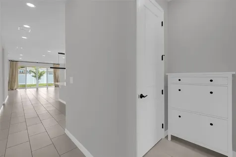 3998 Bannock Avenue Tavares FL 32778