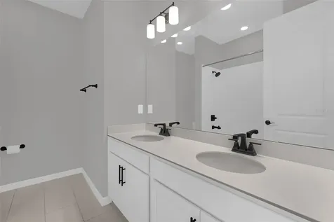3998 Bannock Avenue Tavares FL 32778