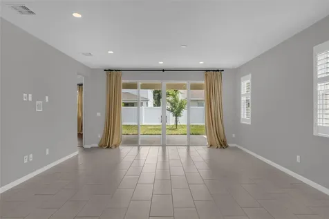 3998 Bannock Avenue Tavares FL 32778