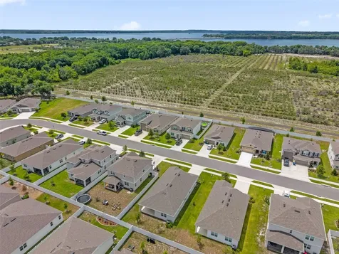 3998 Bannock Avenue Tavares FL 32778