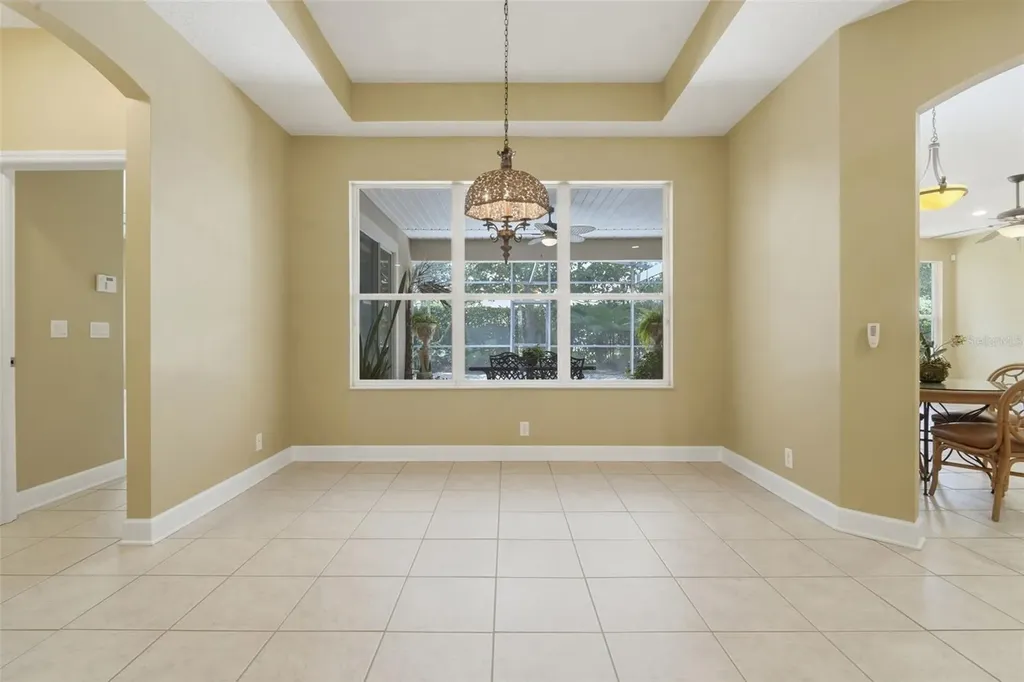 1609 Victoria Gardens Drive Deland FL 32724