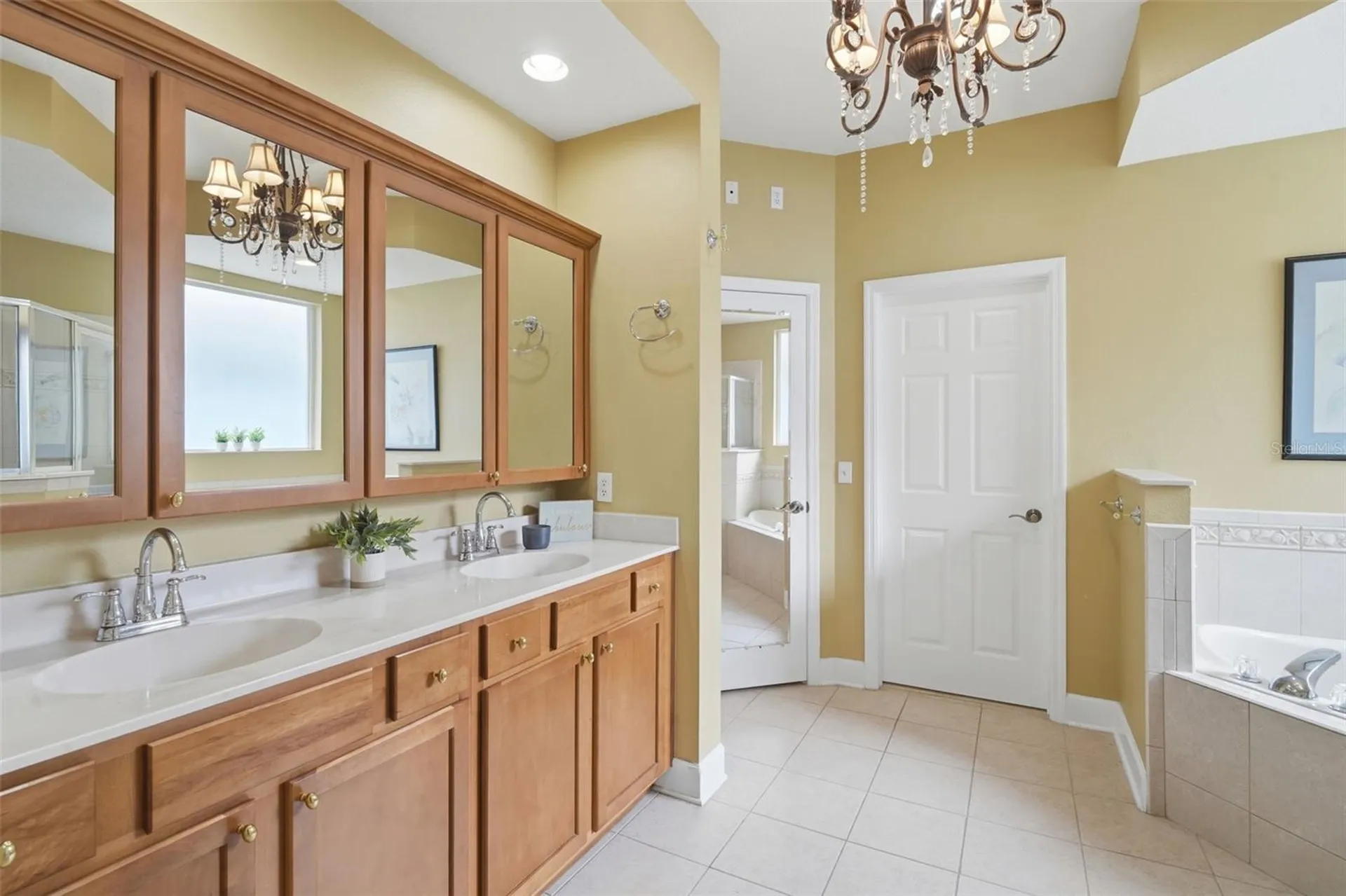 1609 Victoria Gardens Drive Deland FL 32724
