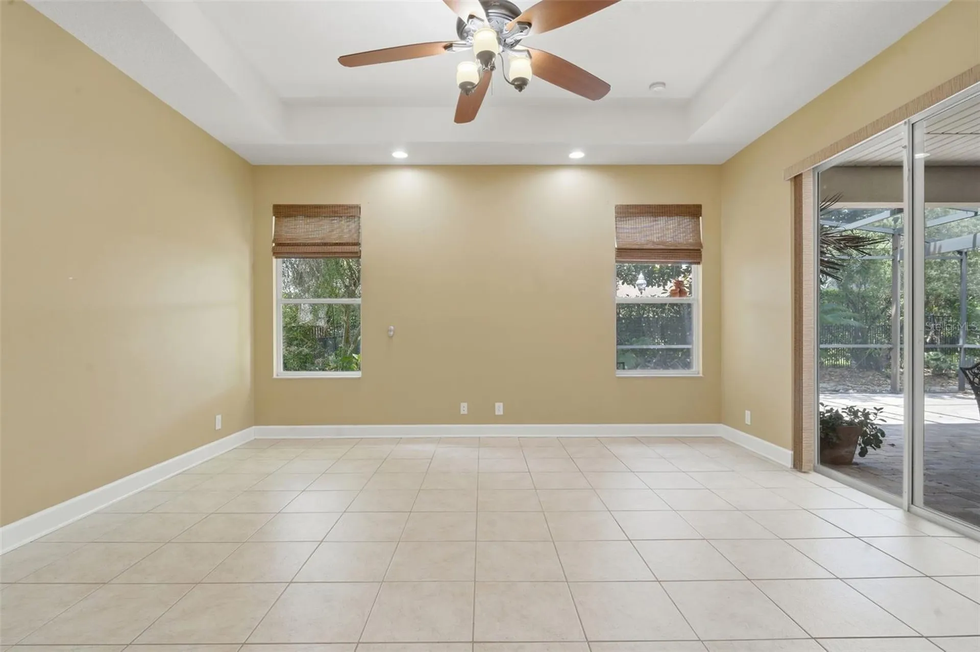 1609 Victoria Gardens Drive Deland FL 32724
