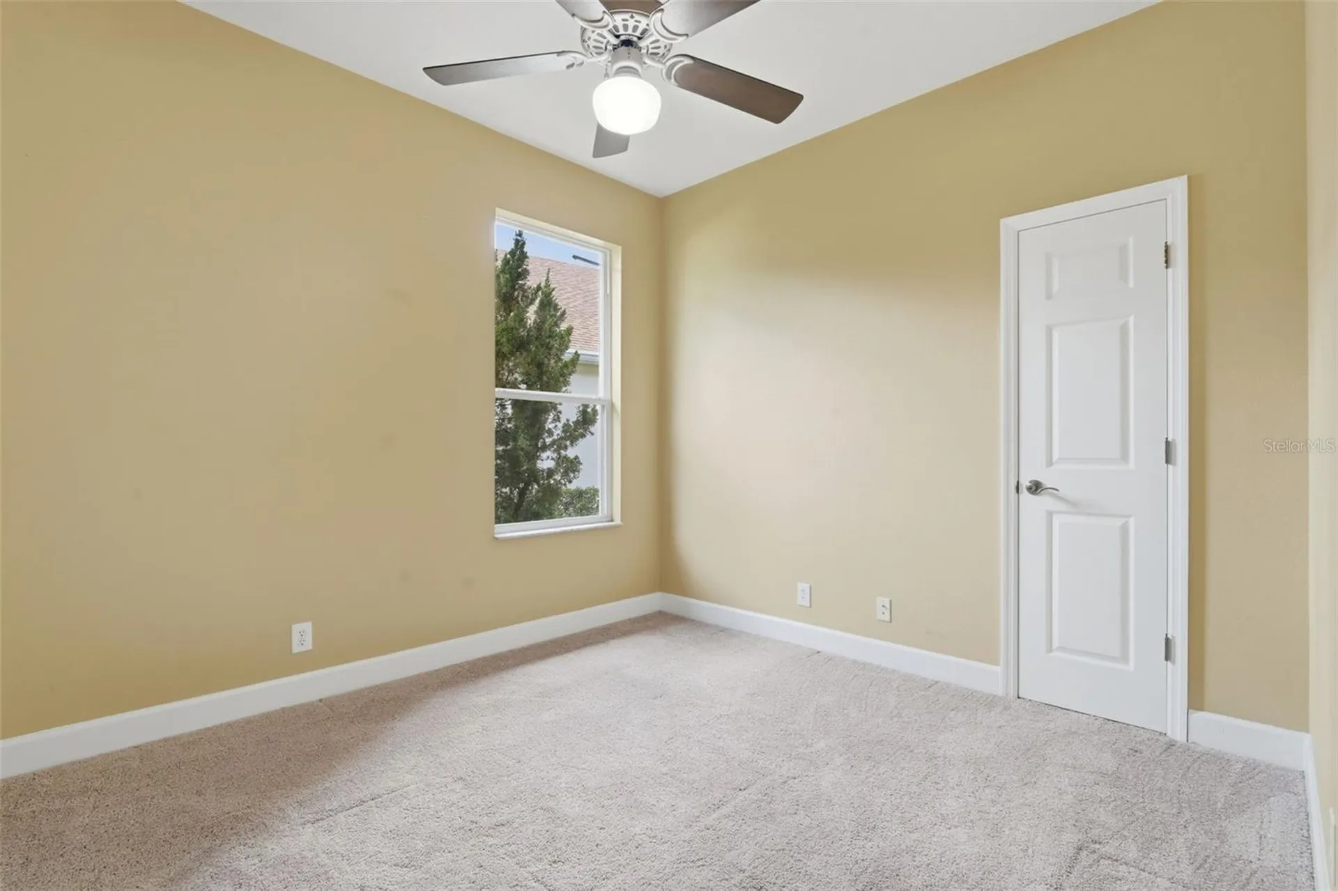 1609 Victoria Gardens Drive Deland FL 32724