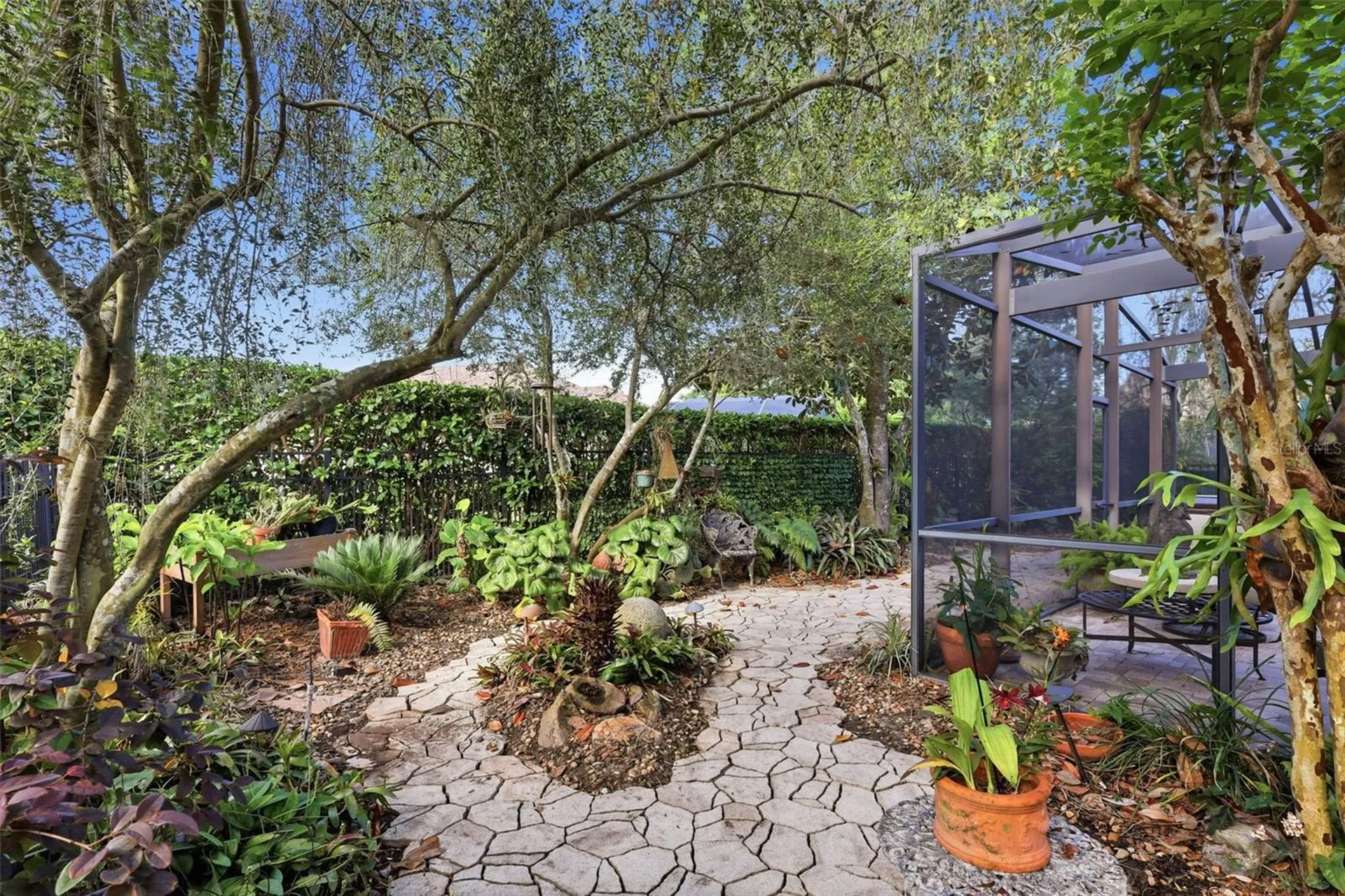 1609 Victoria Gardens Drive Deland FL 32724