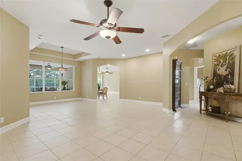 1609 Victoria Gardens Drive Deland FL 32724
