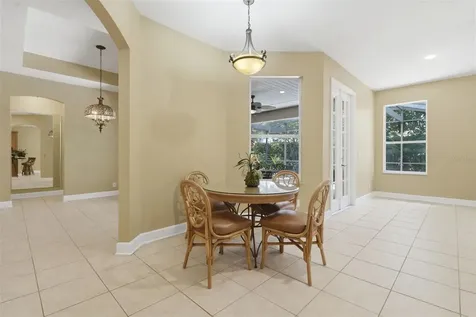 1609 Victoria Gardens Drive Deland FL 32724