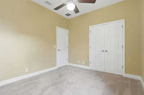 1609 Victoria Gardens Drive Deland FL 32724