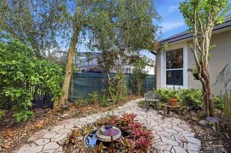 1609 Victoria Gardens Drive Deland FL 32724