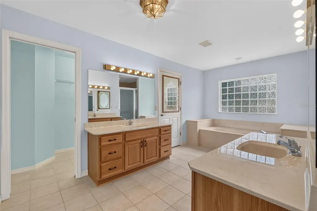 4647 NE 15th Street Ocala FL 34470