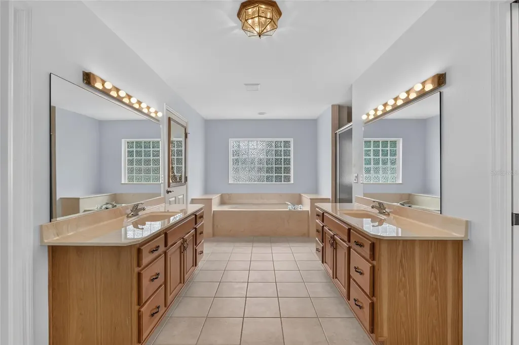4647 NE 15th Street Ocala FL 34470