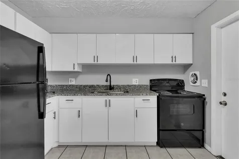 1629 W Oak Ridge Road Orlando FL 32809