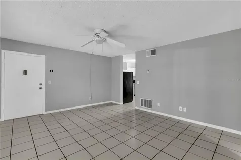 1629 W Oak Ridge Road Orlando FL 32809