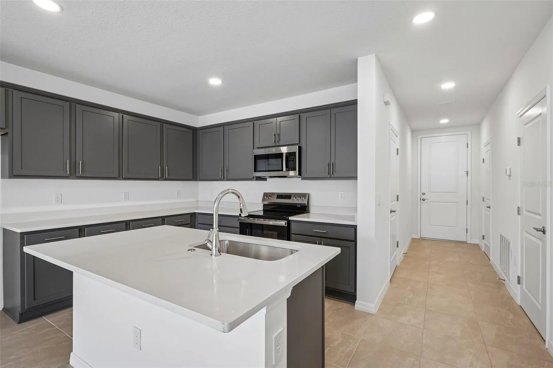 34559 Turpins Avenue Zephyrhills FL 33541