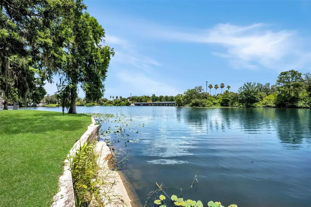 8020 Tierra Verde Drive Tampa FL 33617