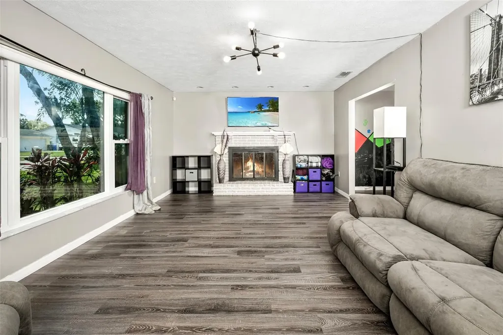 8020 Tierra Verde Drive Tampa FL 33617