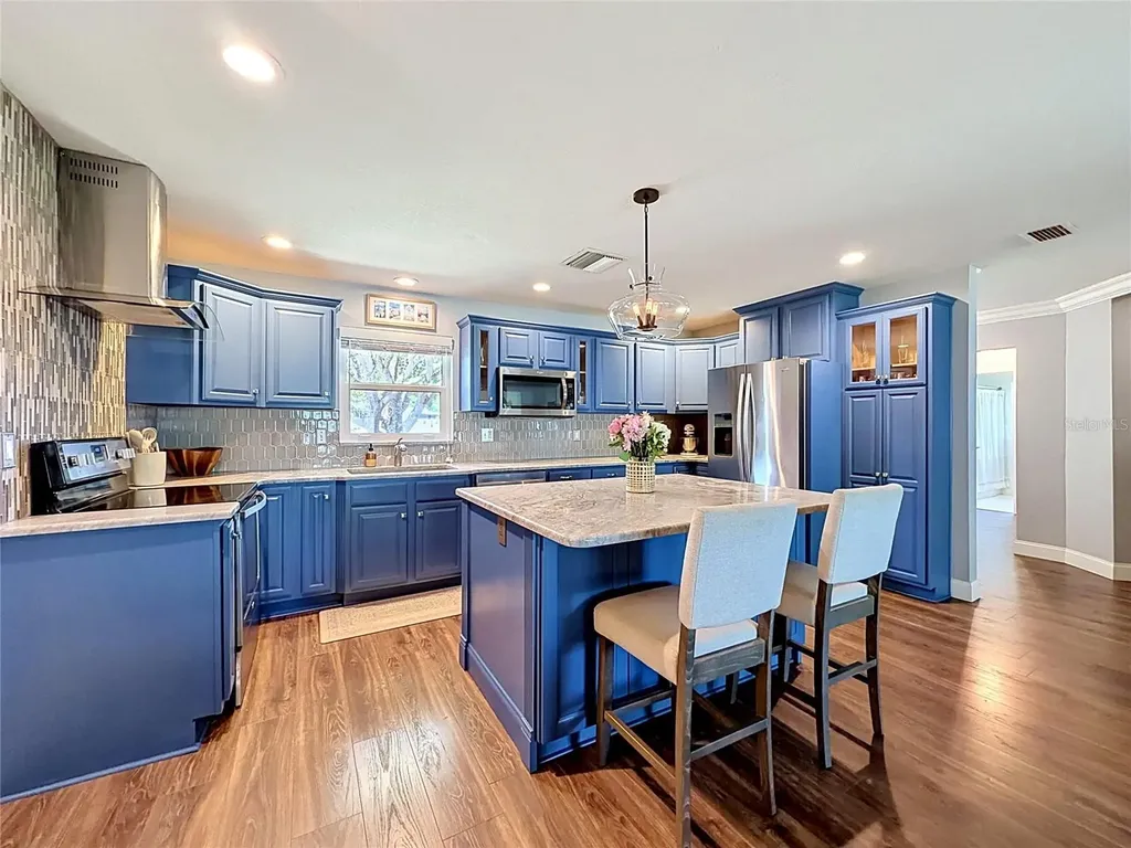 2233 Glenmoor Road N Clearwater FL 33764