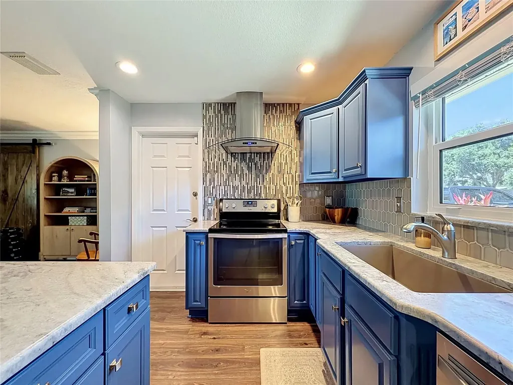 2233 Glenmoor Road N Clearwater FL 33764