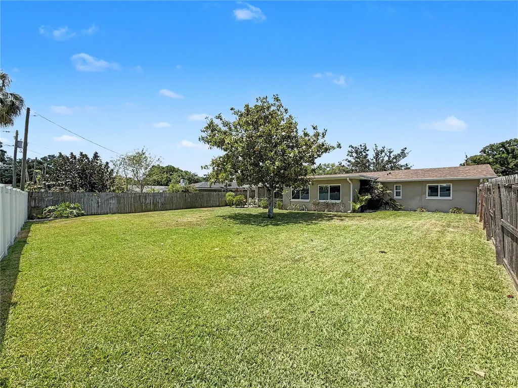 2233 Glenmoor Road N Clearwater FL 33764
