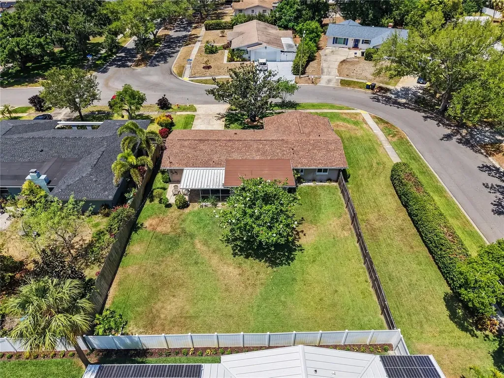 2233 Glenmoor Road N Clearwater FL 33764