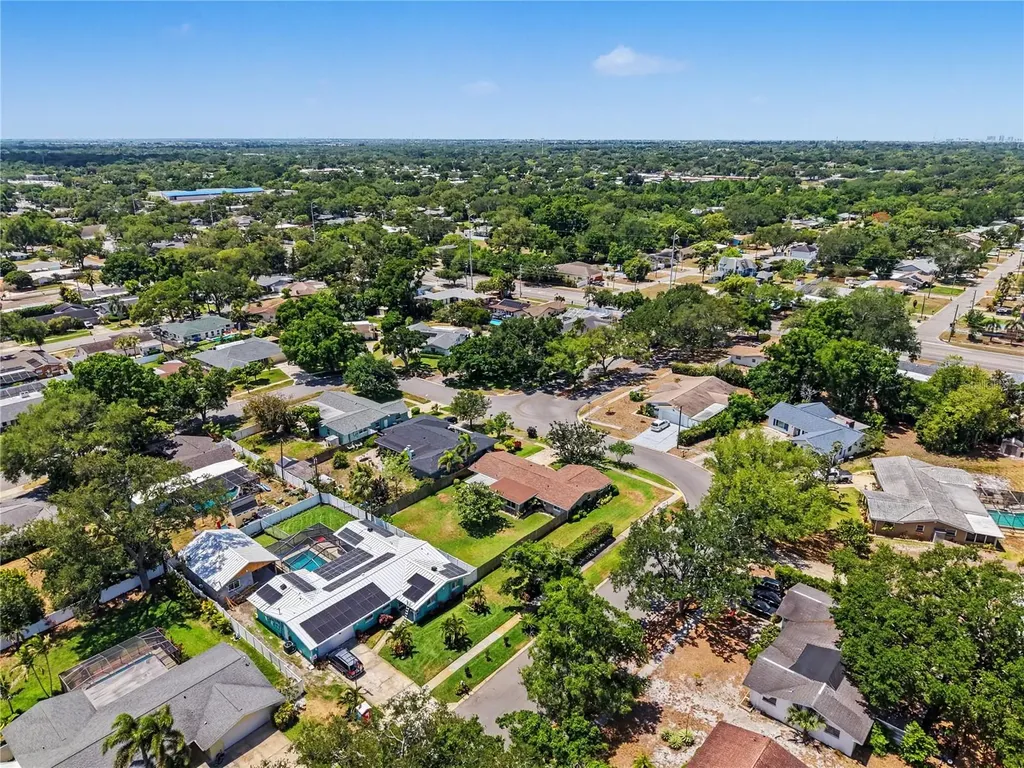 2233 Glenmoor Road N Clearwater FL 33764