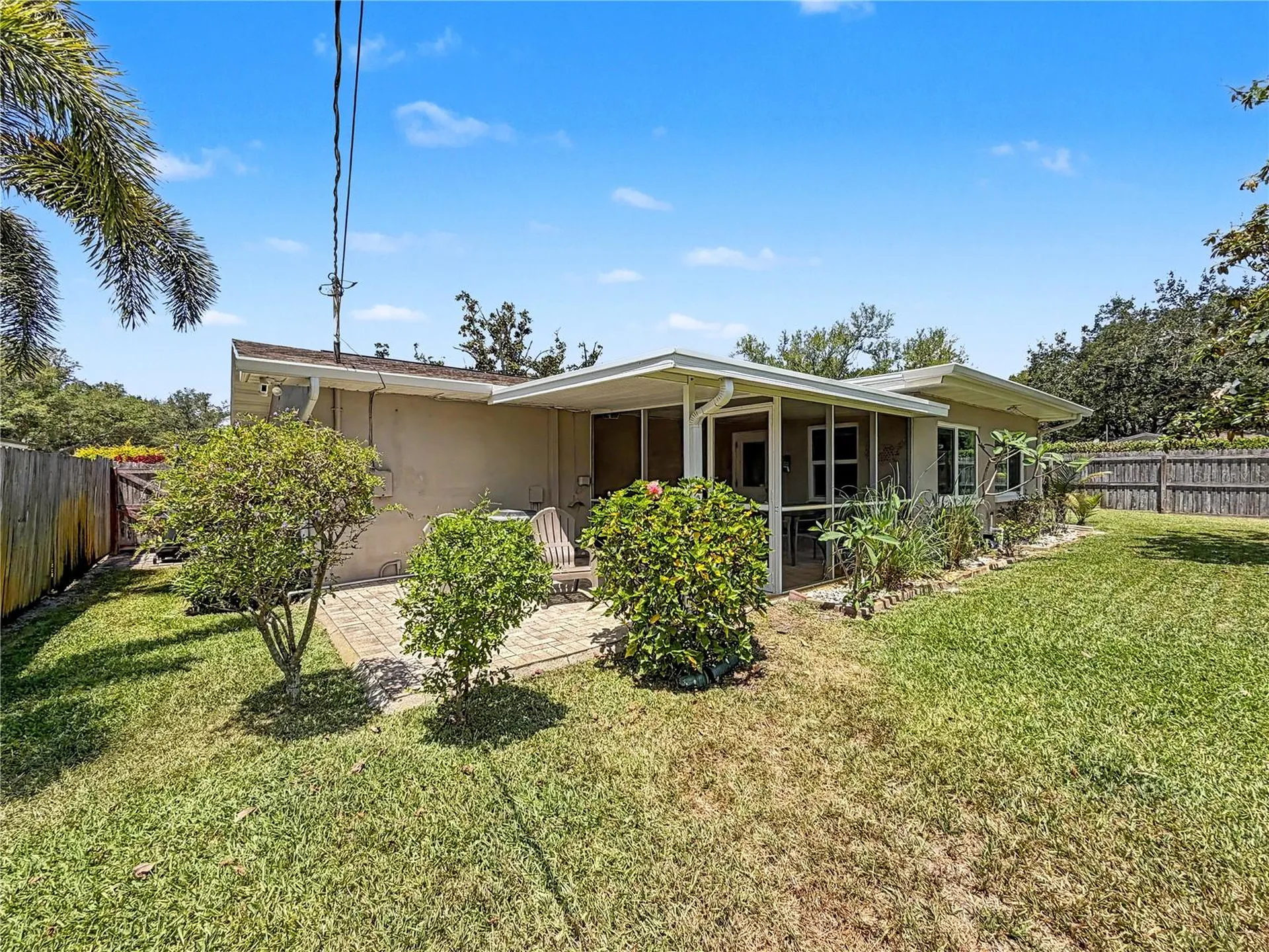 2233 Glenmoor Road N Clearwater FL 33764