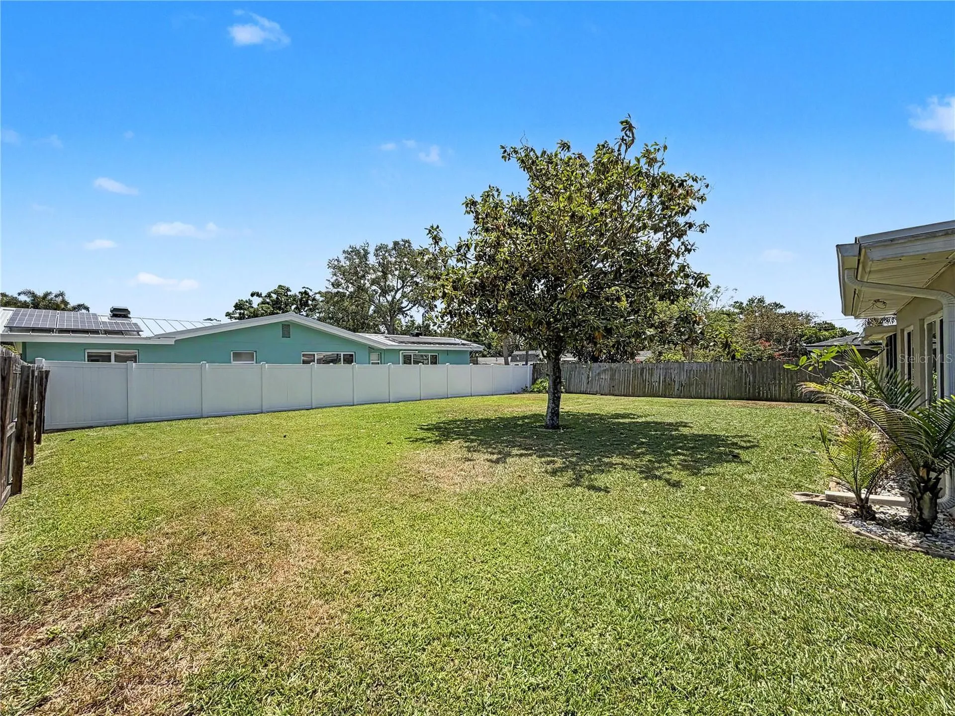 2233 Glenmoor Road N Clearwater FL 33764