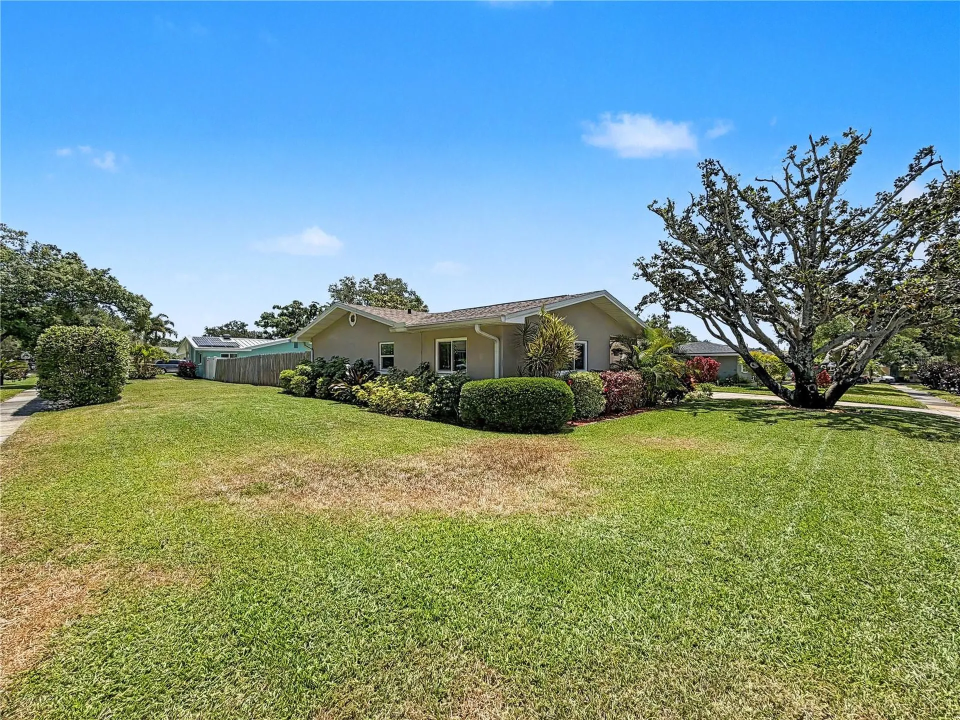 2233 Glenmoor Road N Clearwater FL 33764