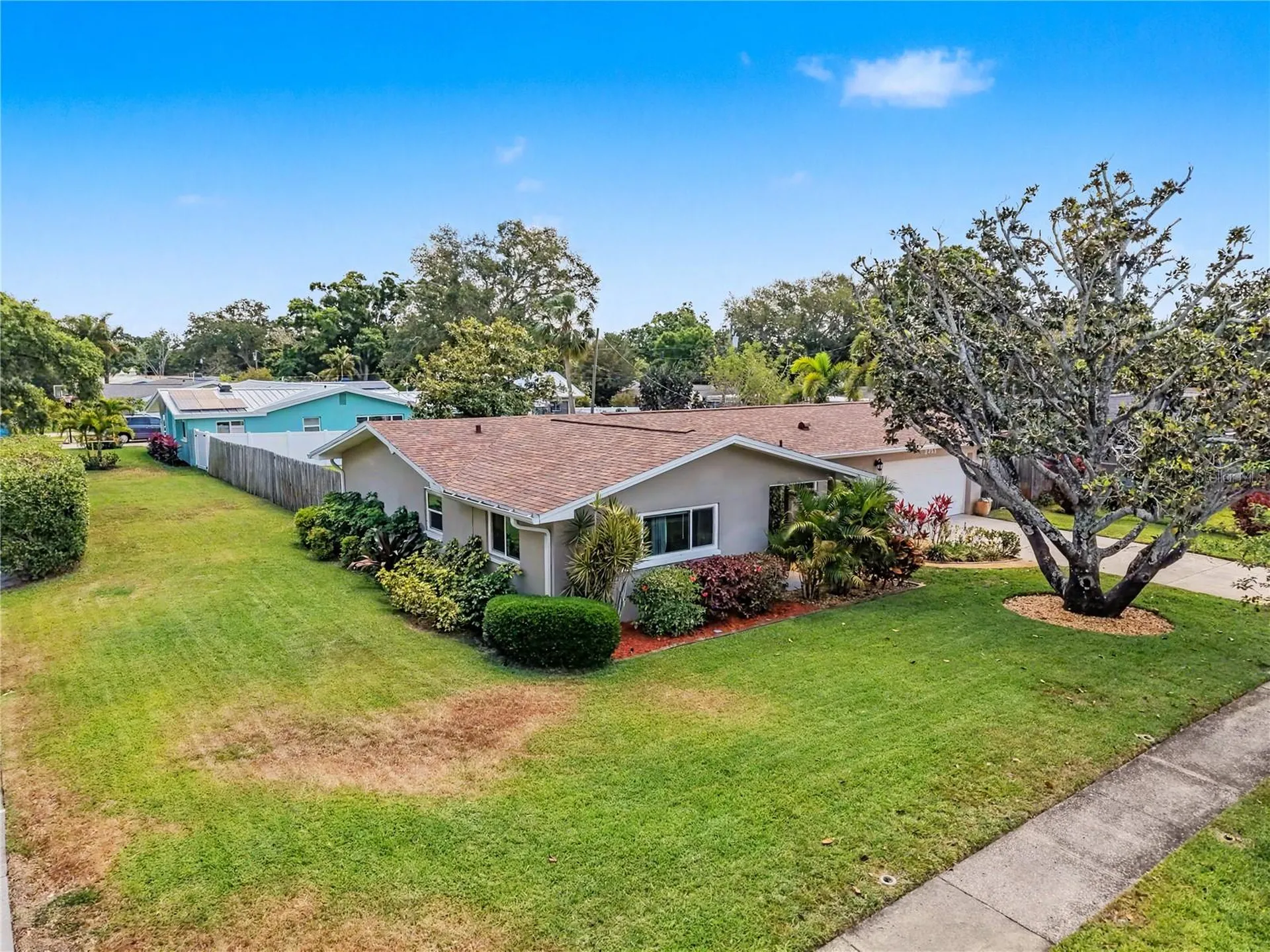 2233 Glenmoor Road N Clearwater FL 33764
