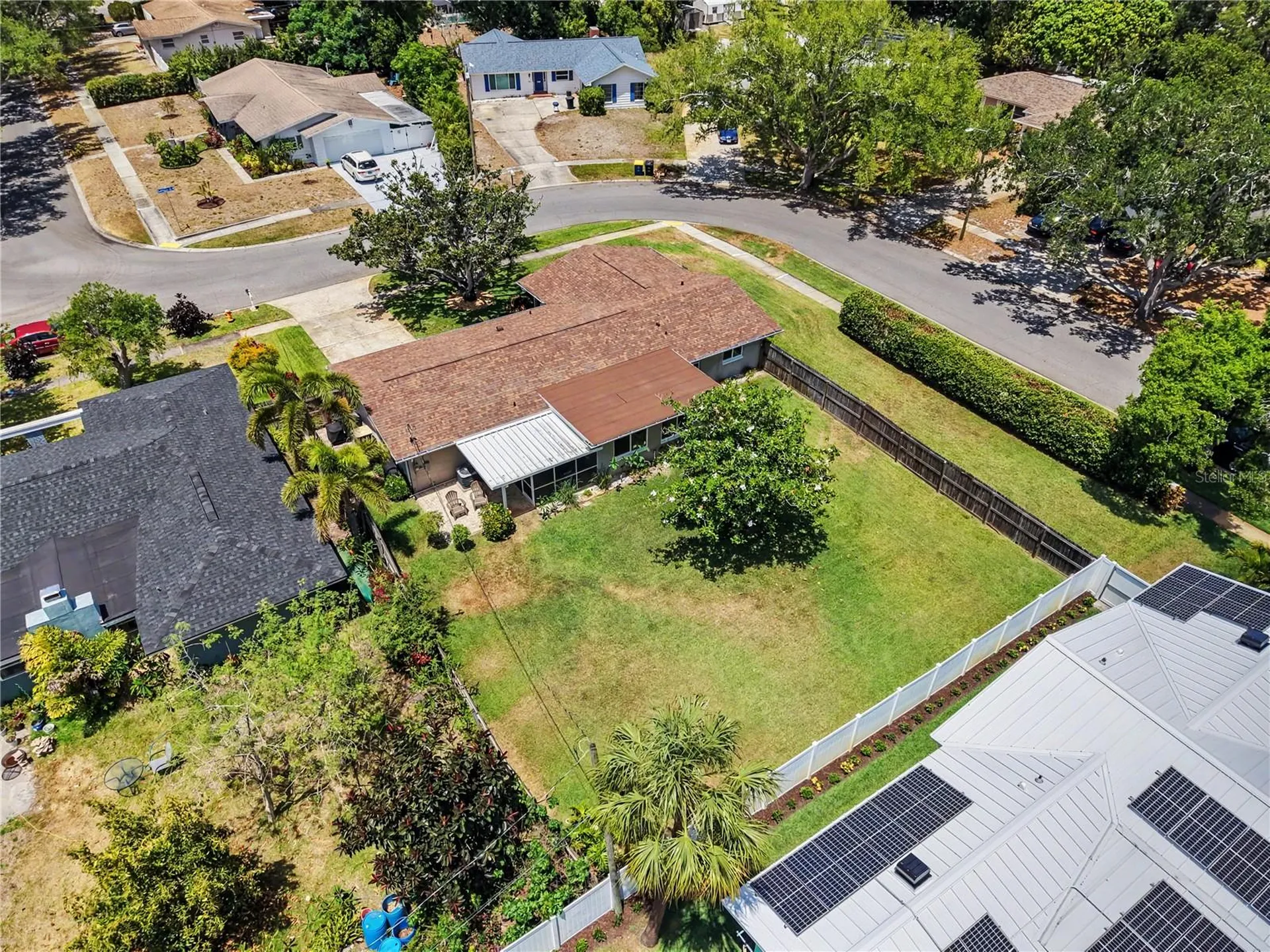 2233 Glenmoor Road N Clearwater FL 33764