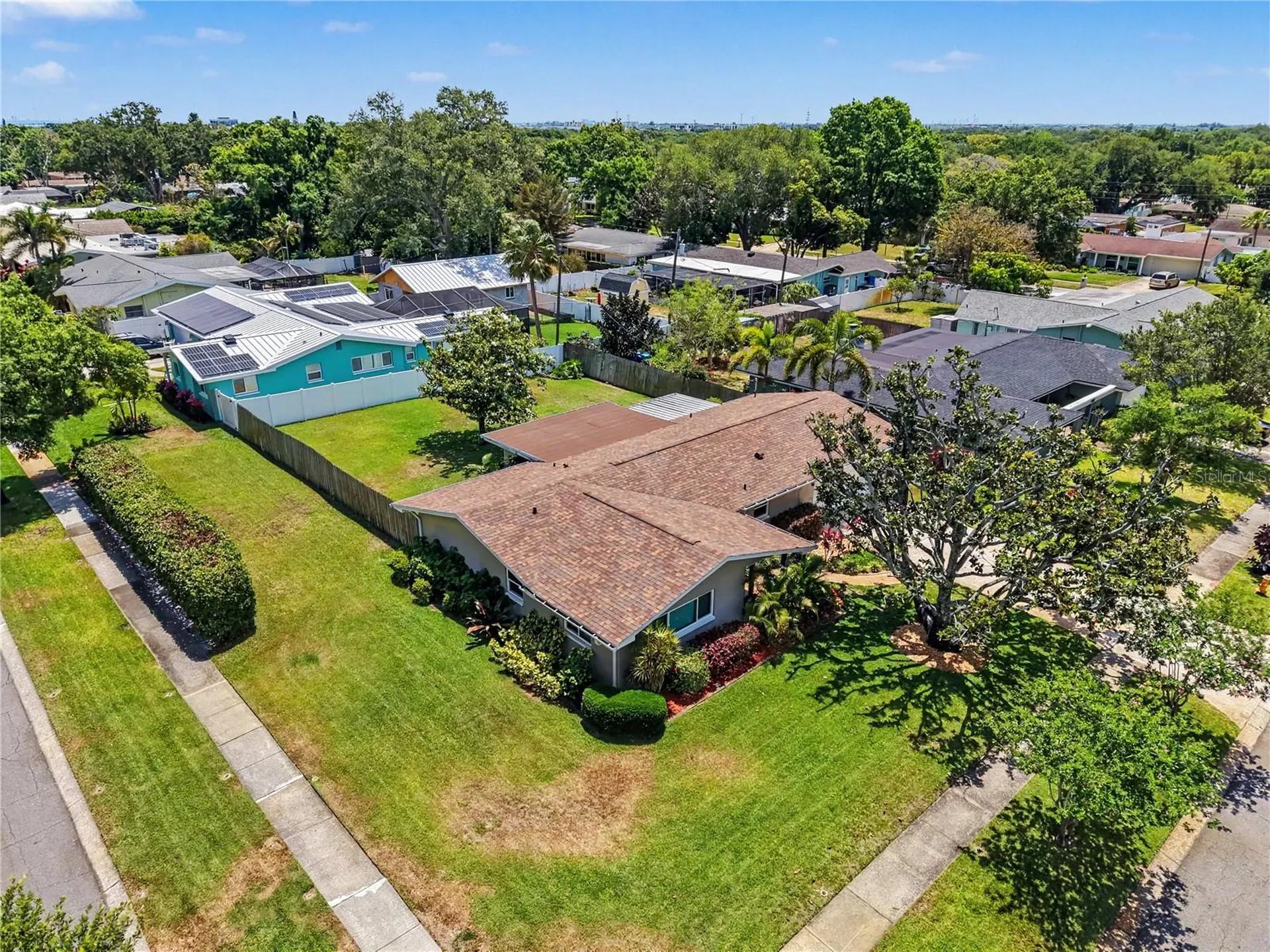 2233 Glenmoor Road N Clearwater FL 33764