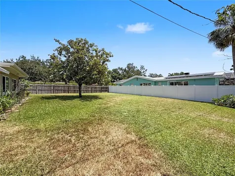 2233 Glenmoor Road N Clearwater FL 33764