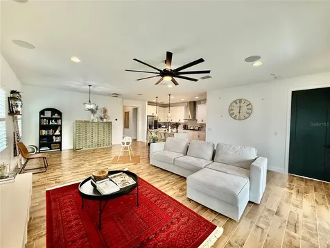 12613 Shetland Walk Drive Lithia FL 33547