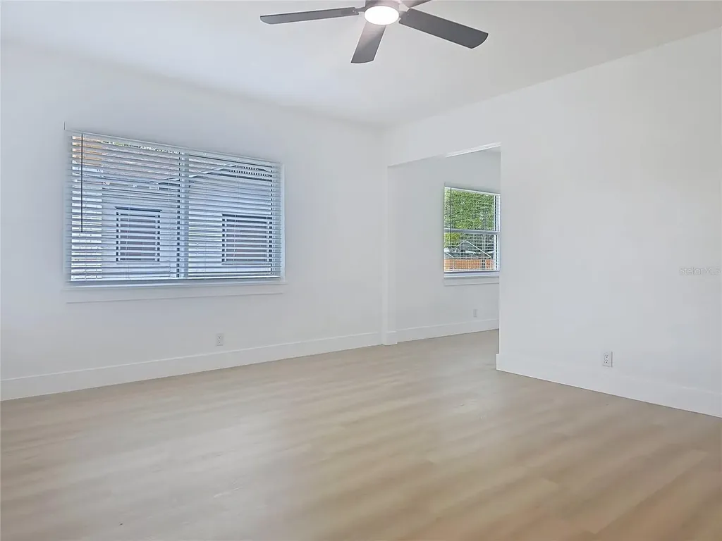 1035 15th Avenue S St Petersburg FL 33705