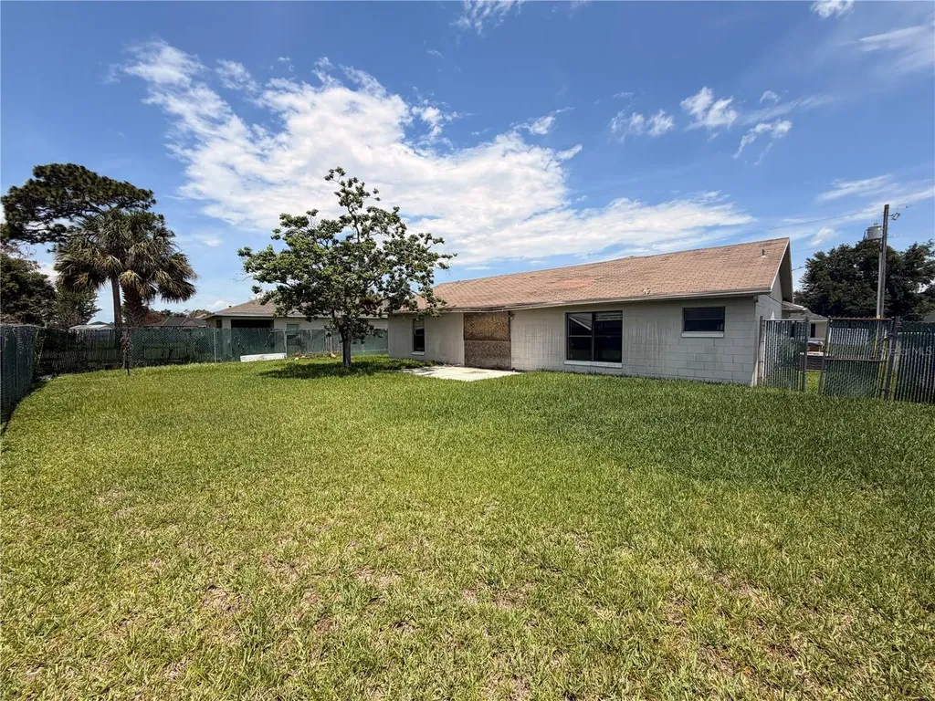 111 Nicholas Court Kissimmee FL 34758