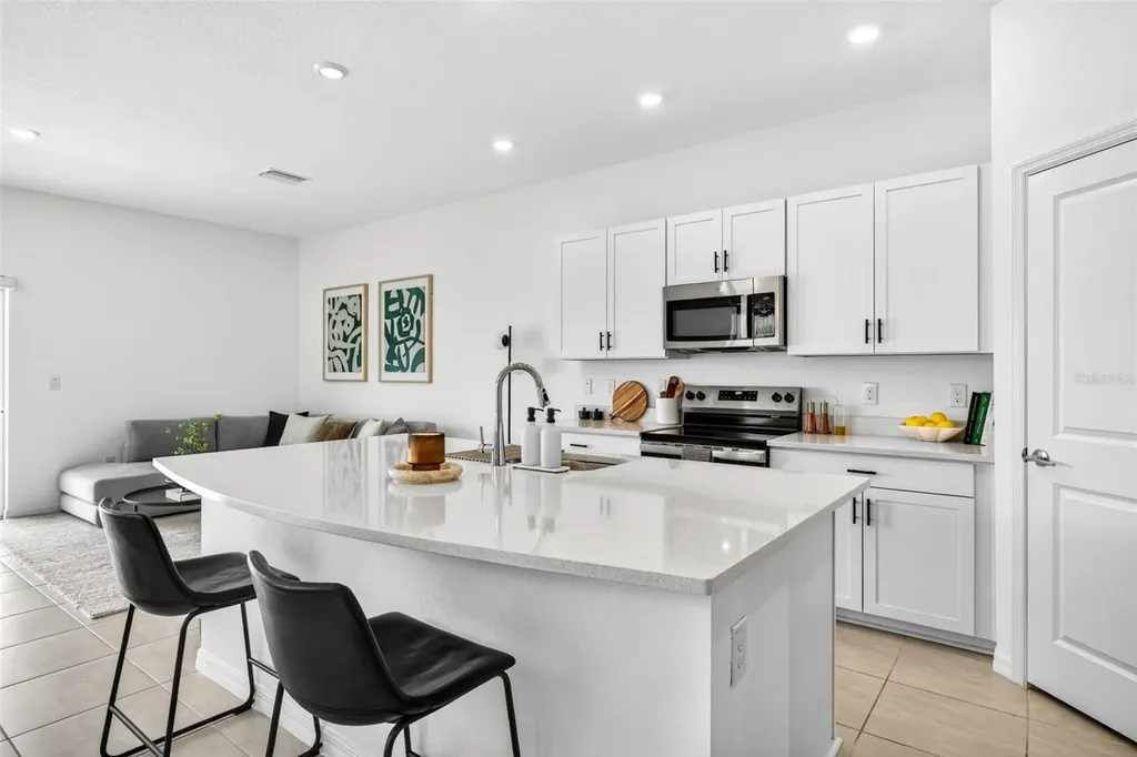 2307 Paravane Way Wesley Chapel FL 33543