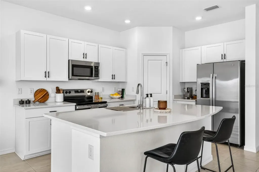 2307 Paravane Way Wesley Chapel FL 33543