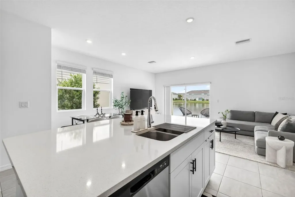 2307 Paravane Way Wesley Chapel FL 33543