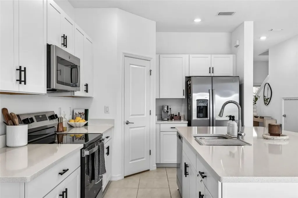 2307 Paravane Way Wesley Chapel FL 33543