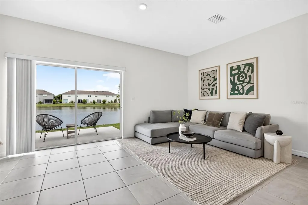 2307 Paravane Way Wesley Chapel FL 33543