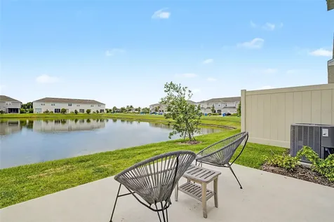 2307 Paravane Way Wesley Chapel FL 33543