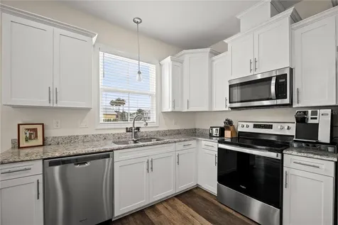 101 Yacht Club Point Green Cove Springs FL 32043