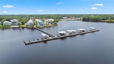 101 Yacht Club Point Green Cove Springs FL 32043