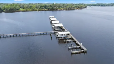 101 Yacht Club Point Green Cove Springs FL 32043
