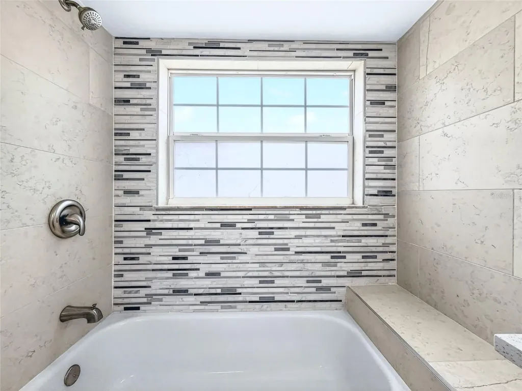 628 N Delmonte Court Kissimmee FL 34758