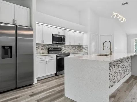 628 N Delmonte Court Kissimmee FL 34758